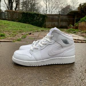 Jordan 1 all white